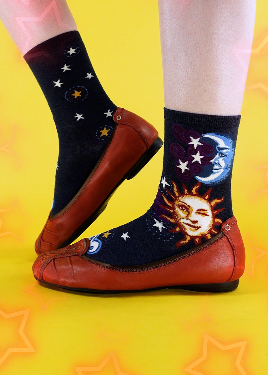 STRANGE PLANET SPECIAL PRODUCT: AND YET Women's Socks